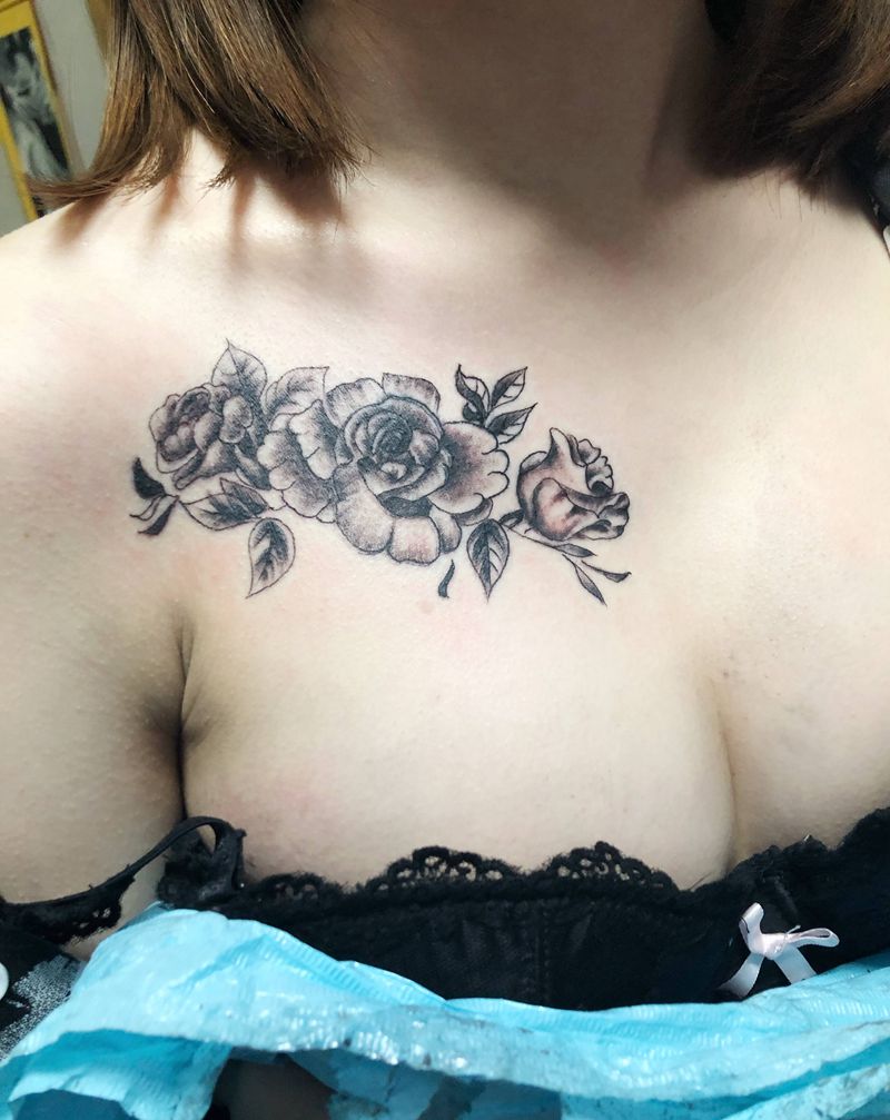 小作品纹身图片_胸部新传统纹身图案