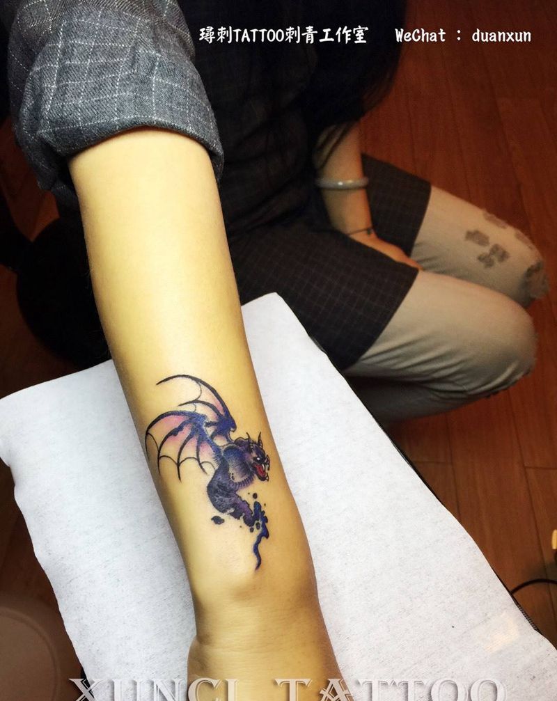 蝙蝠纹身图片_成品手稿手臂手部欧美写实贴纸动物原创鬼神纹身图案