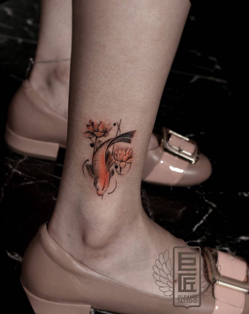 小鱼纹身图片_脚部新传统纹身图案