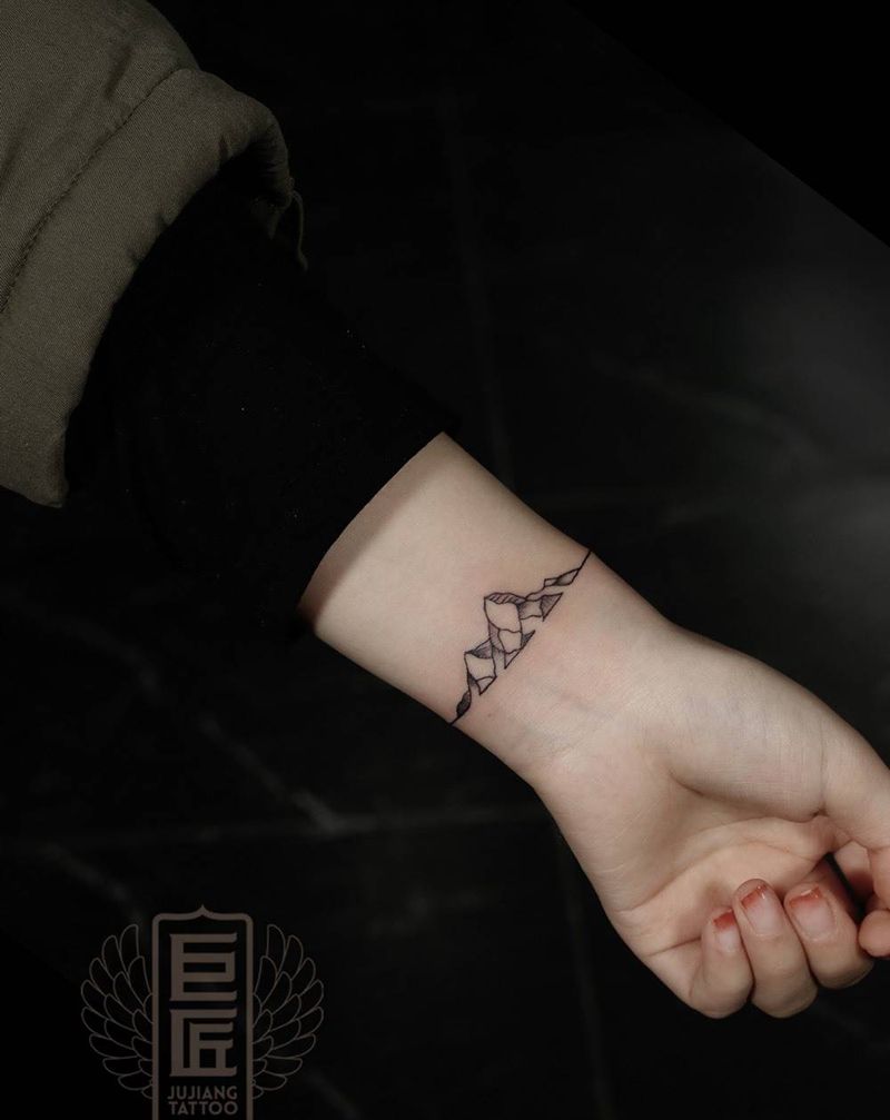 臂环纹身图片_手臂纹身图案