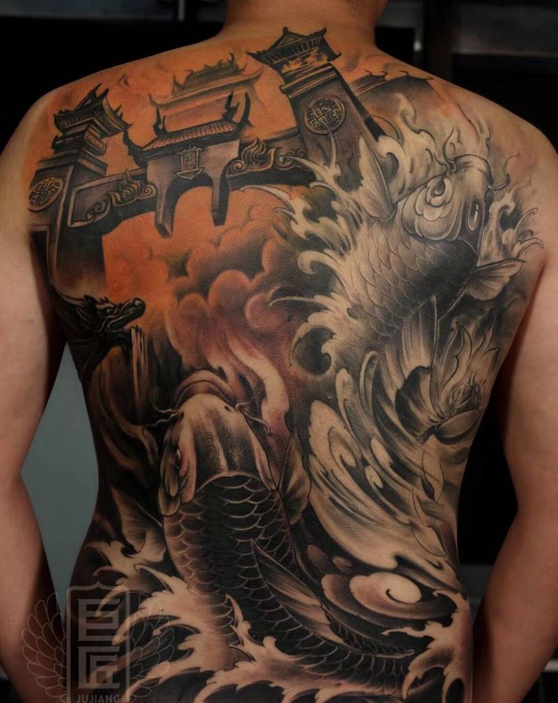 接满背纹身图片