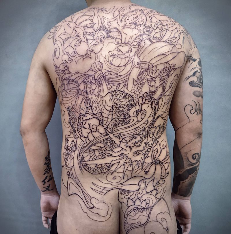 广目天王纹身图片_背部纹身图案