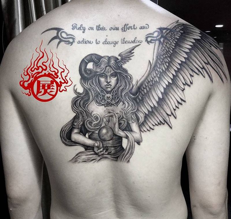 未完待续纹身图片_成品背部欧美人物鬼神纹身图案
