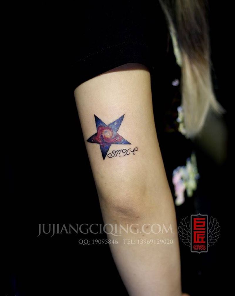 小清新纹身图片_成品手臂写实人物纹身图案