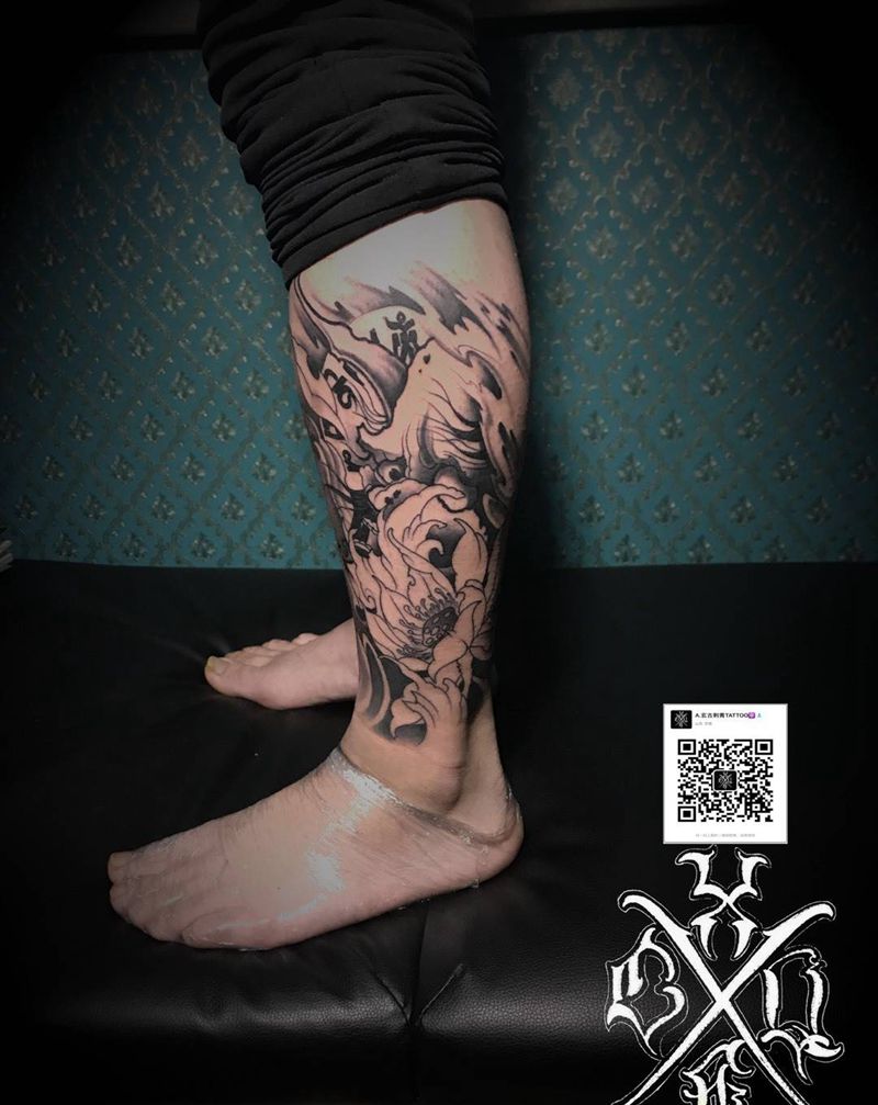 小腿纹身图片