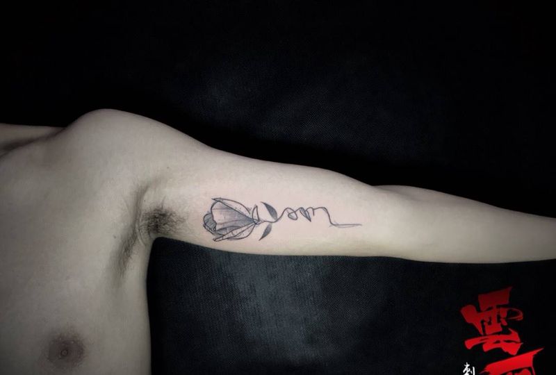 女人花纹身图片