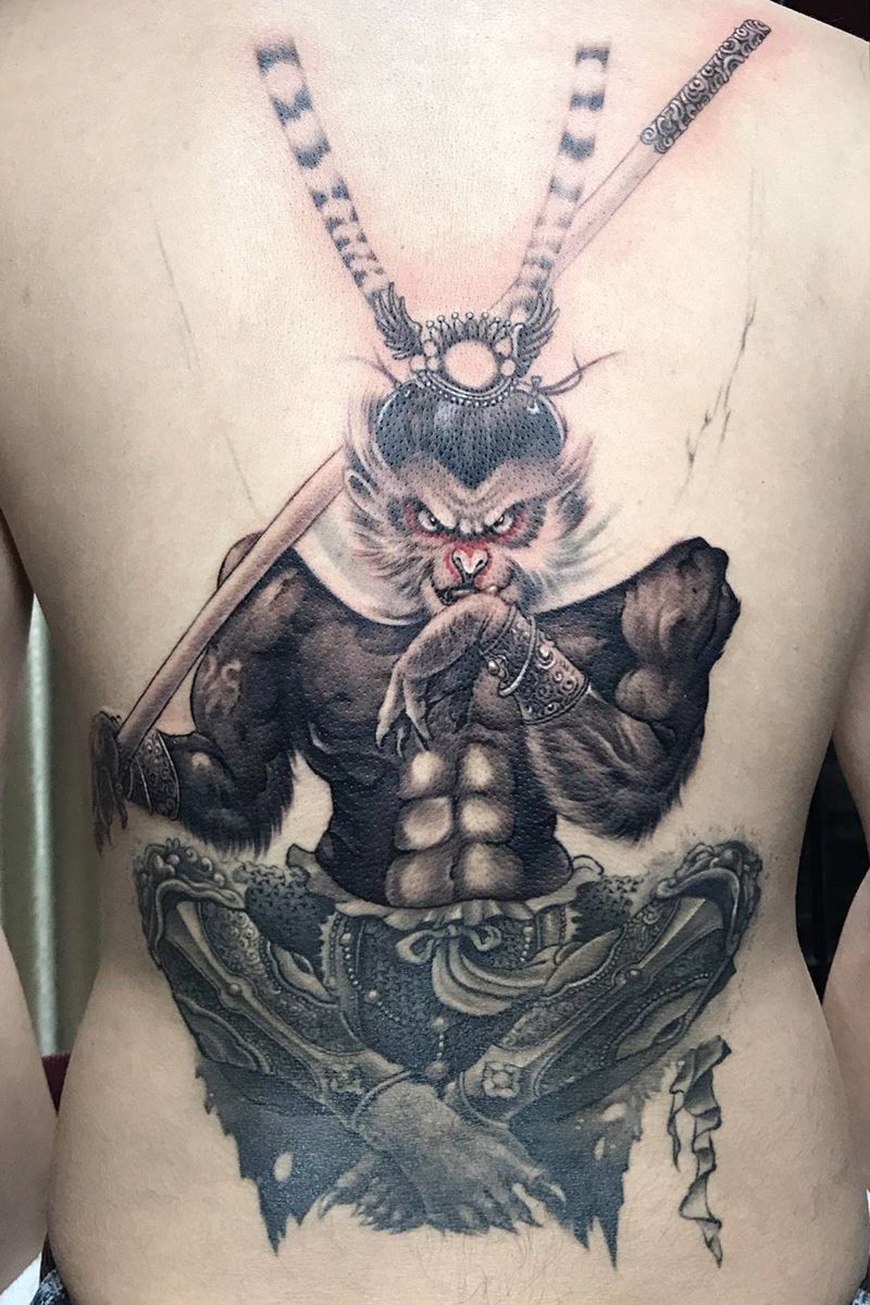 大圣孙悟空纹身图片_背部传统鬼神宗教纹身图案