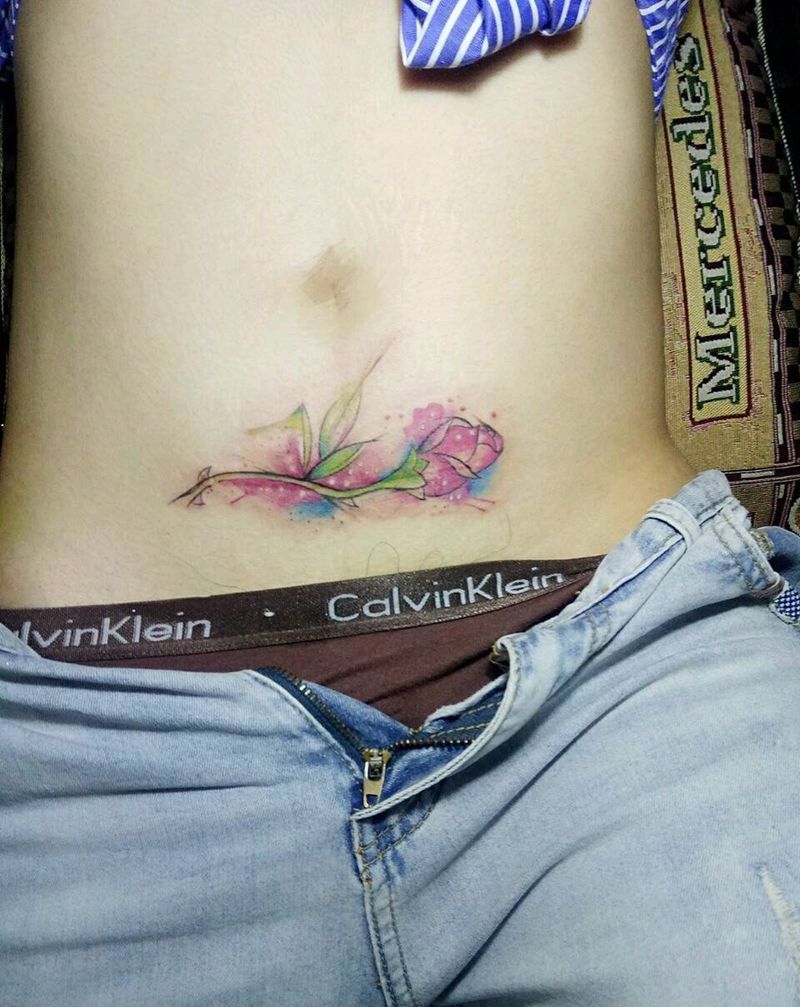 遮盖剖腹产纹身图片