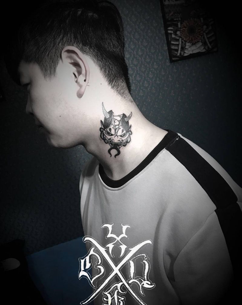 爆脖儿纹身图片