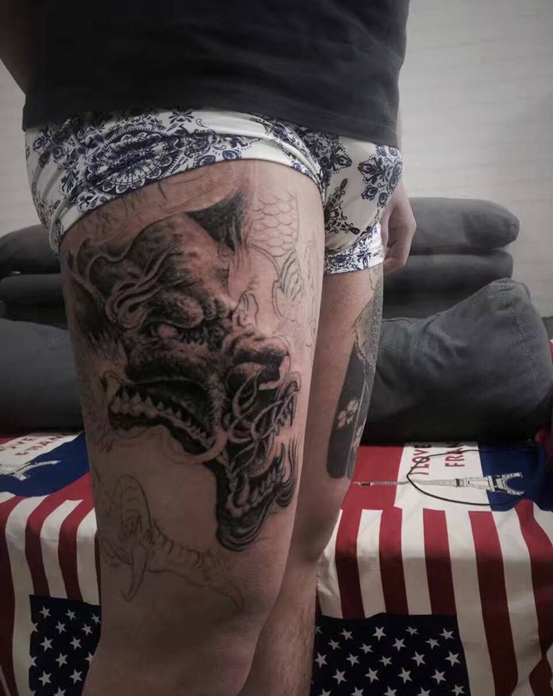 烈火龙头纹身图片_成品腿部传统烈火龙头纹身图案