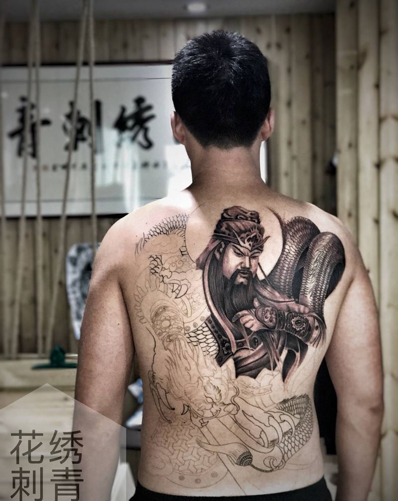 关公未完纹身图片