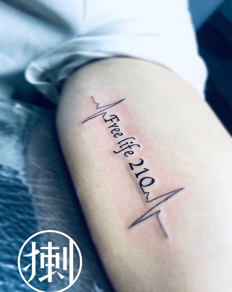 字母纹身图片_手臂几何纹身图案