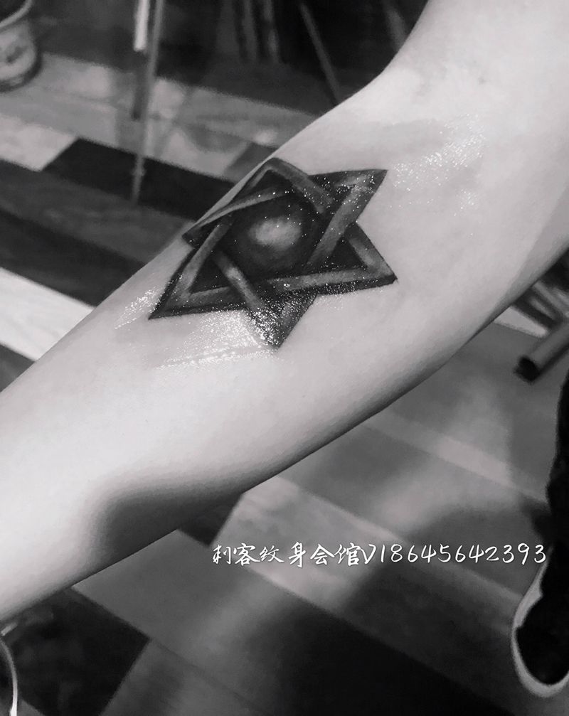 六芒星纹身图片