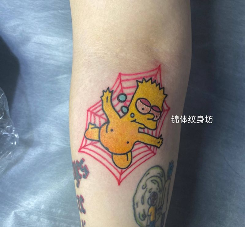 辛普森纹身图片_手臂纹身图案