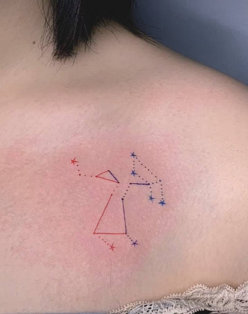 星座纹身图片_肩部星座彩色纹身图案