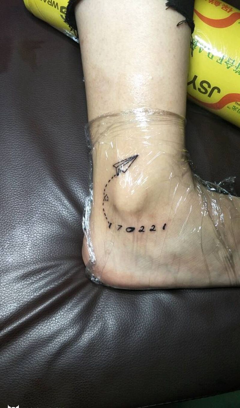 脚踝小图纹身图片