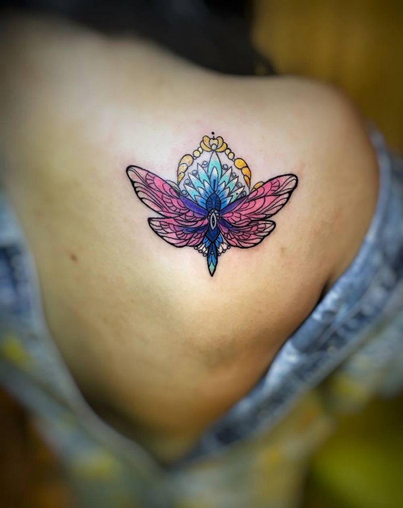 纹身与美女纹身图片_欧美原创清新成品插画胸部肩部手臂腰部纹身图案