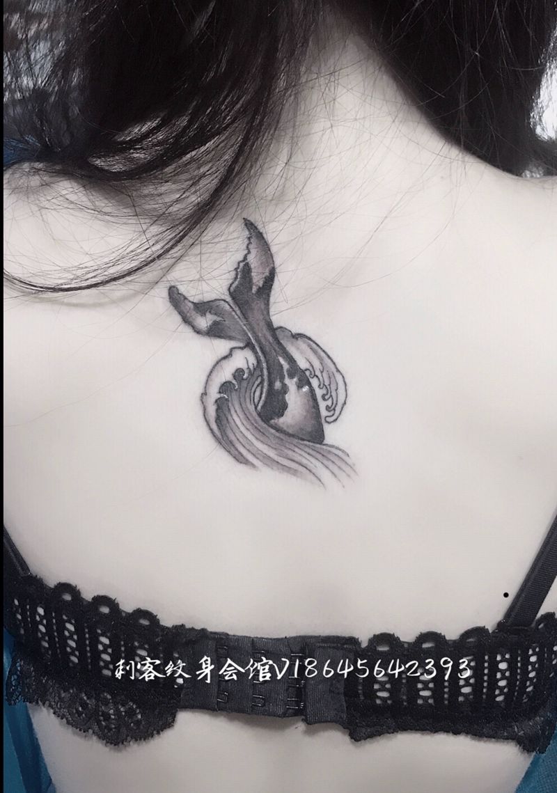 水浪鱼尾纹身图片