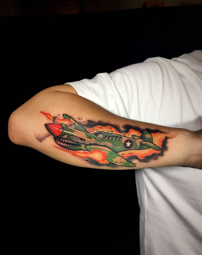 战机和长笛的故事！纹身图片