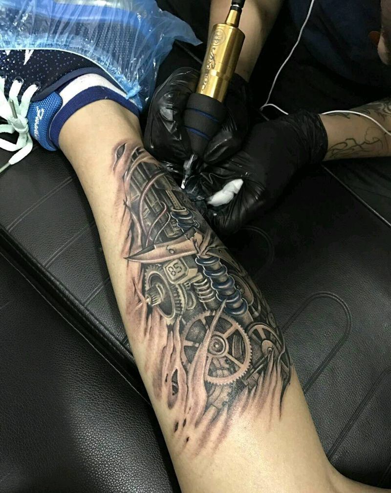 机械腿纹身图片