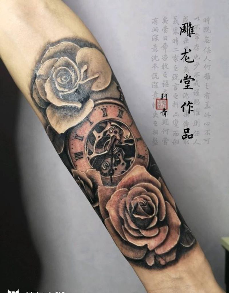 玫瑰钟表纹身图片_手臂欧美写实纹身图案