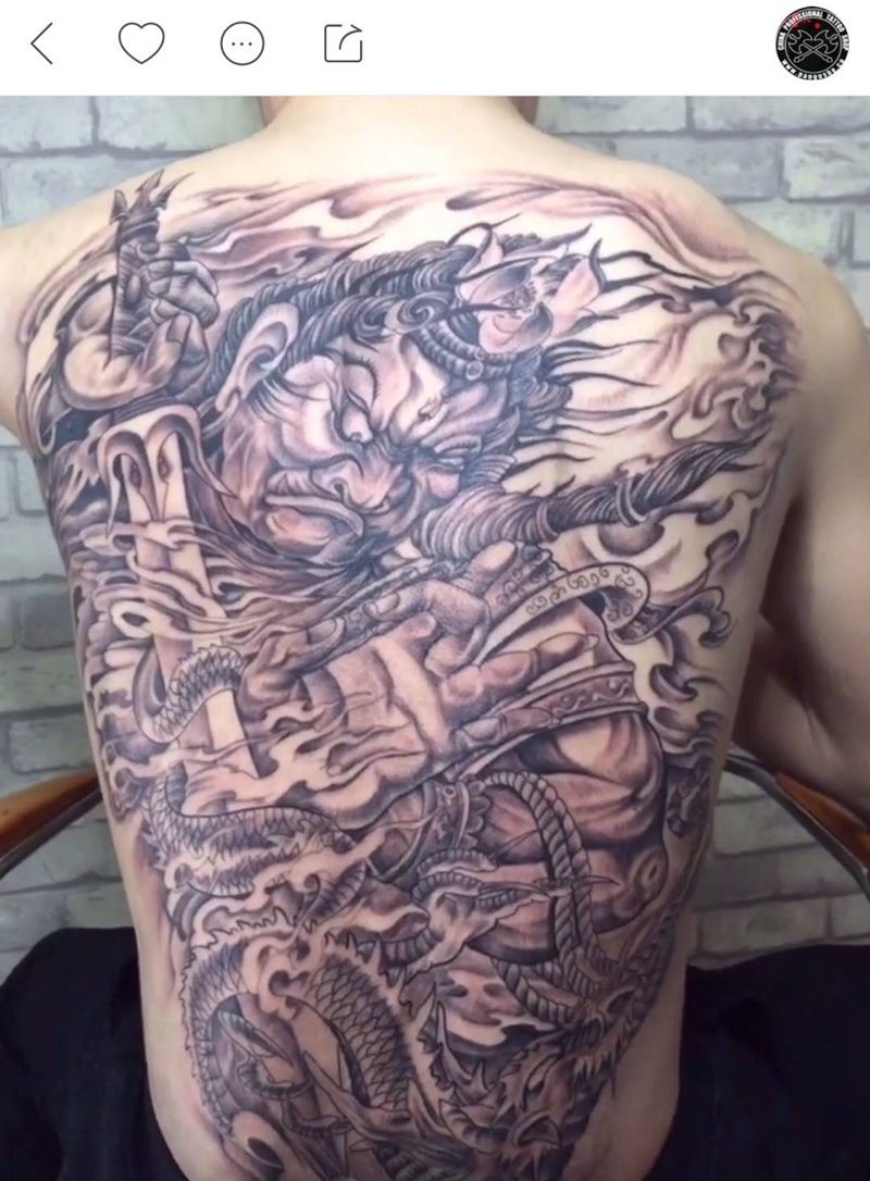 不动明王纹身图片