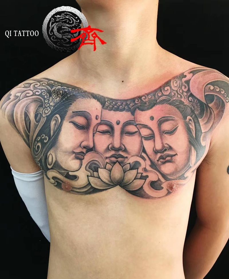 三面佛纹身图片_胸部纹身图案