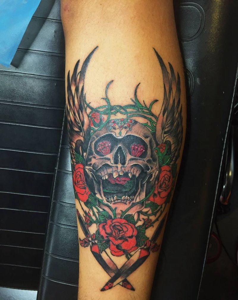 小腿欧私库纹身图片