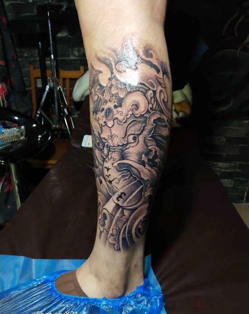 象神纹身图片_腿部新传统纹身图案