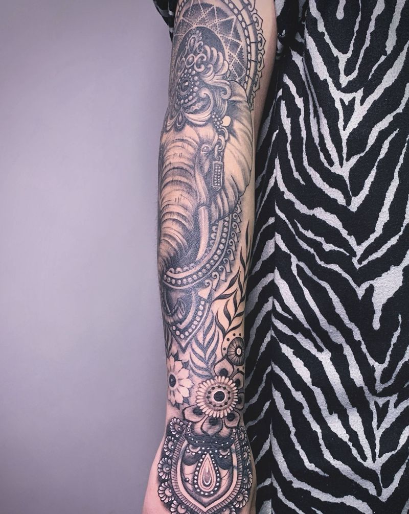 象神花臂纹身图片_手臂图腾象神曼陀罗纹身图案