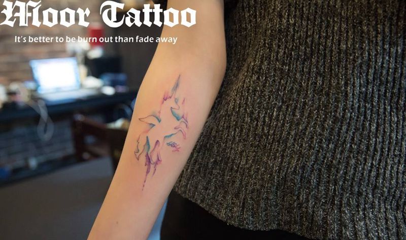 水彩独角兽纹身图片