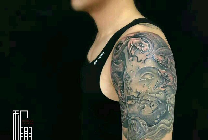 美杜莎纹身图片
