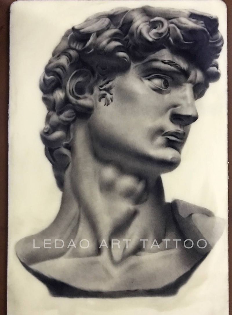 零基础学员作品纹身图片_成品手稿手臂手部腿部肖像写实欧美人物原创纹身图案