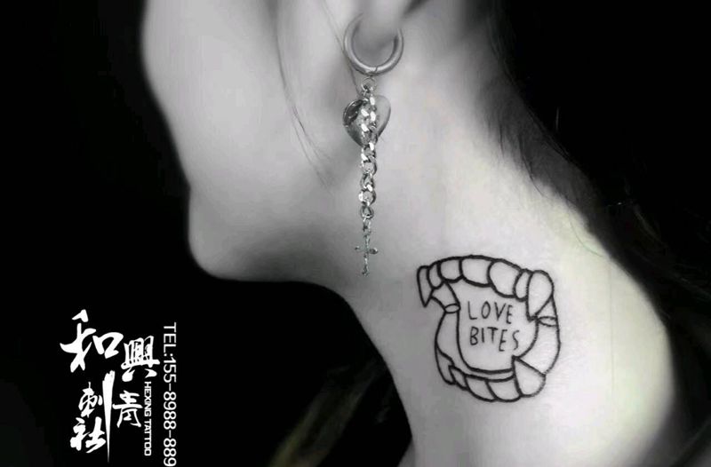 大海口纹身图片