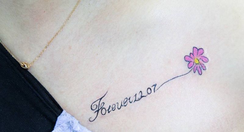 清新字母纹身图片