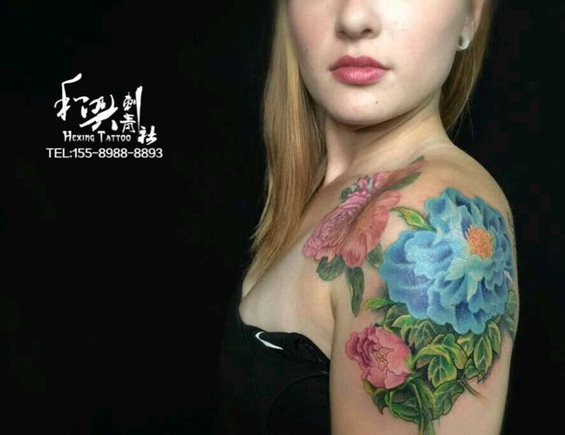 原创花卉-《牡丹》纹身图片_肩部手臂写实植物纹身图案