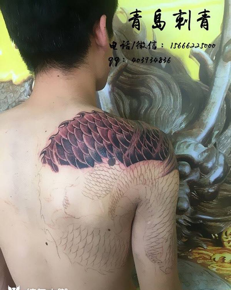 过肩龙纹身图片
