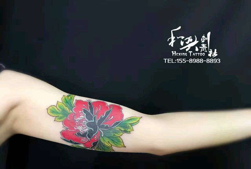 遮盖纹身图片_手臂欧美植物成品纹身图案