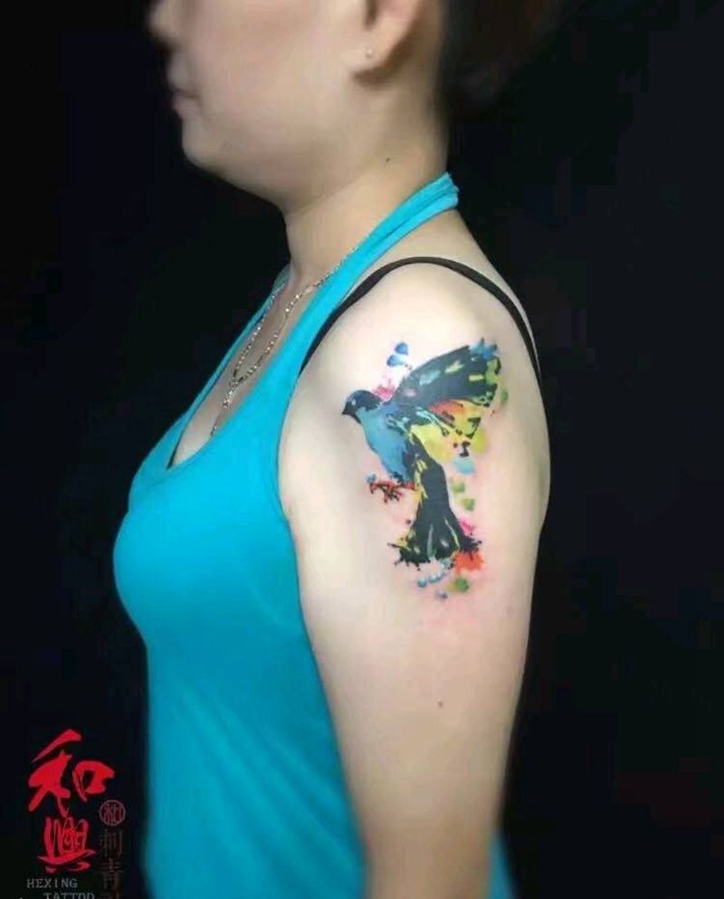 《水彩泼墨飞鸟》纹身图片_手臂欧美清新动物成品纹身图案
