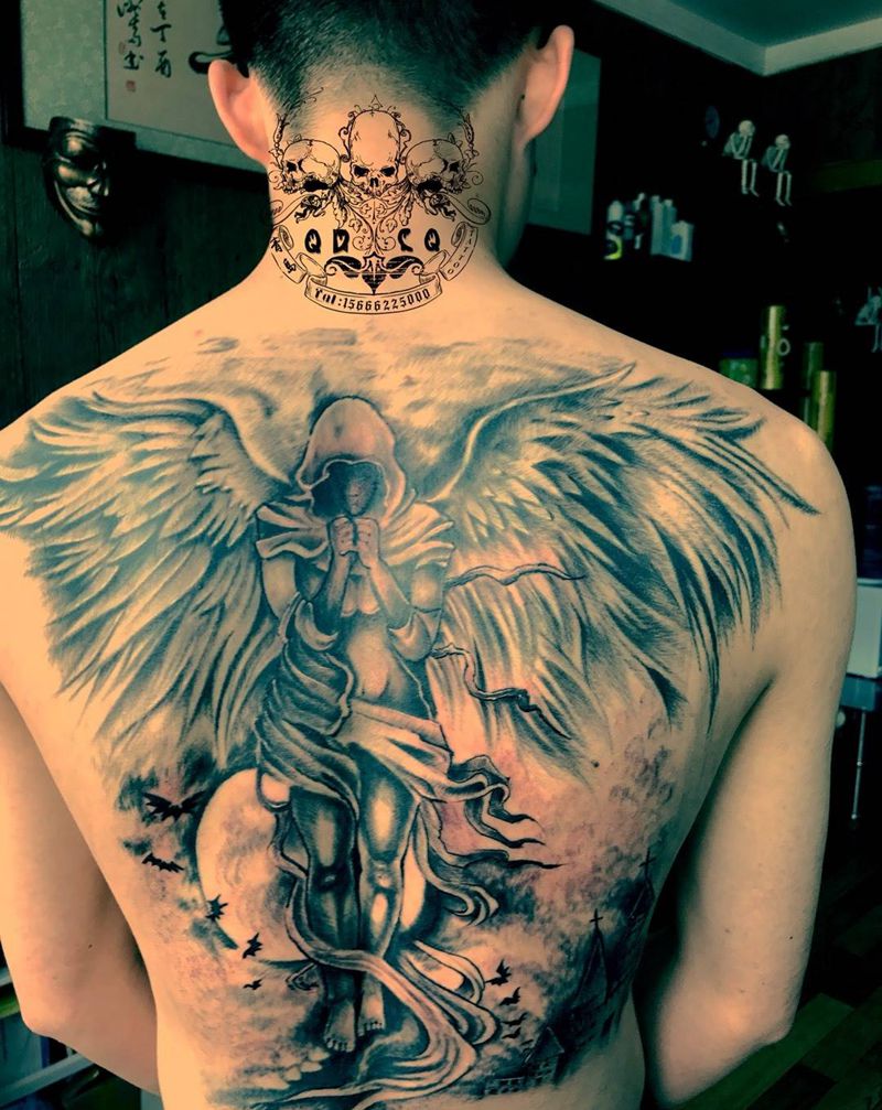 满背天使纹身图片