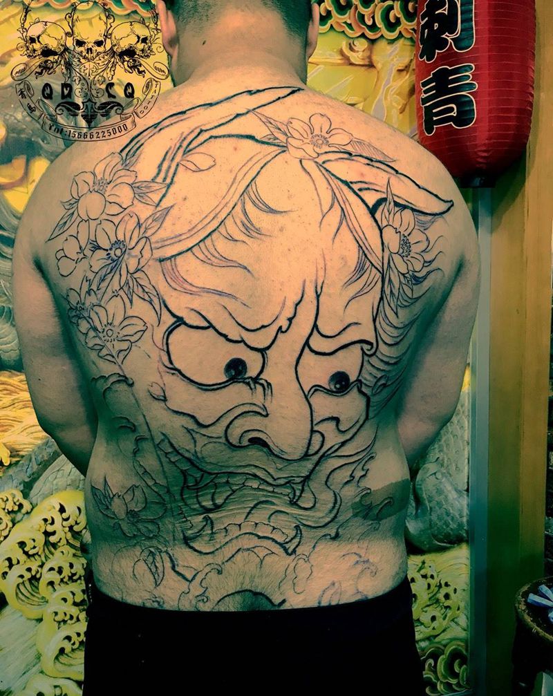 满背般若纹身图片