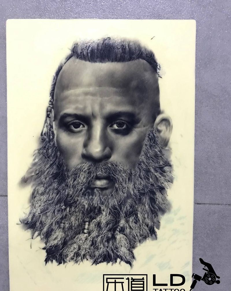 欧美写实训练纹身图片_成品手稿手臂肖像欧美写实人物培训乐道刺青青岛纹身图案