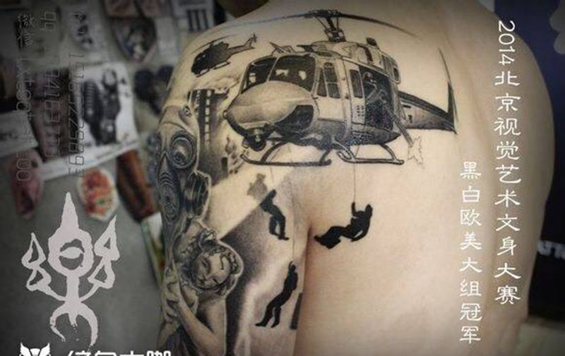 反战☮️2014年作品纹身图片_成品手稿背部欧美清新写实原创几何人物植物纹身图案