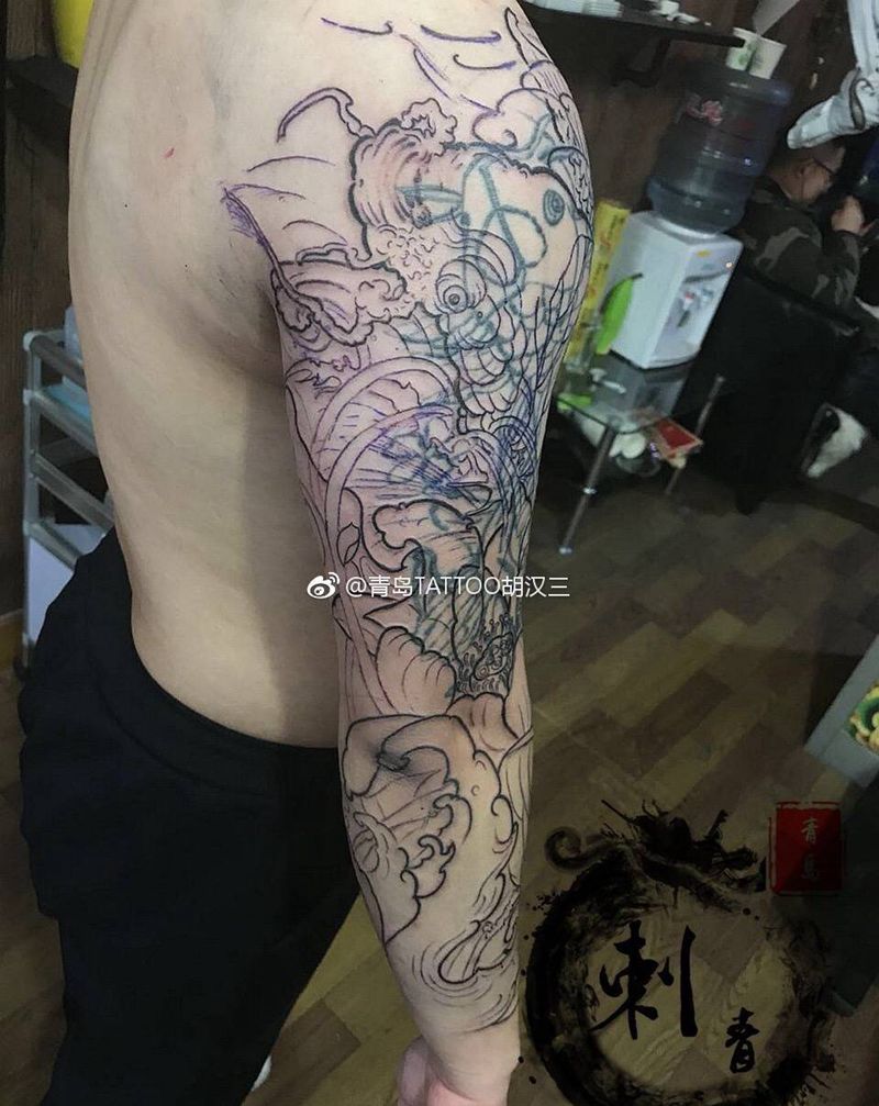 鲤鱼遮盖鲤鱼，恢复后上色纹身图片