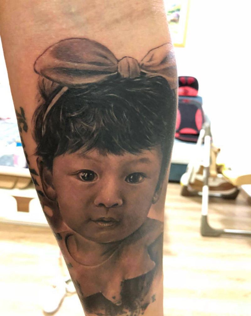 写实肖像纹身图片_手臂手部欧美写实肖像乐道刺青照片纹身图案