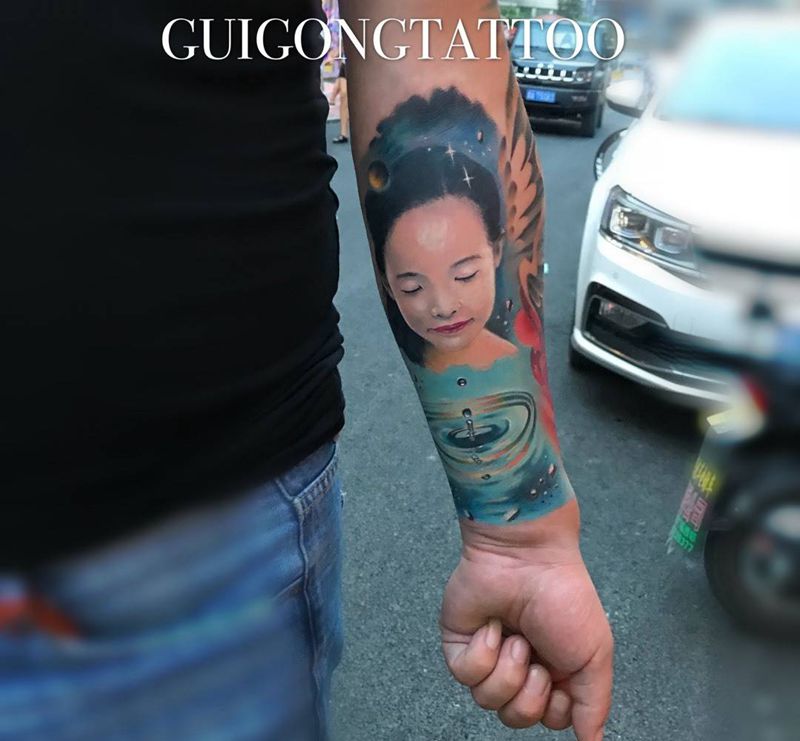 客人闺女肖像纹身图片