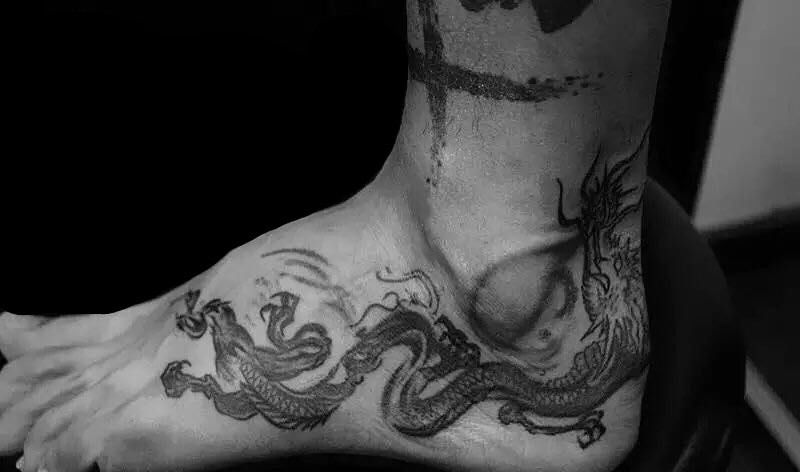 龙纹身图片