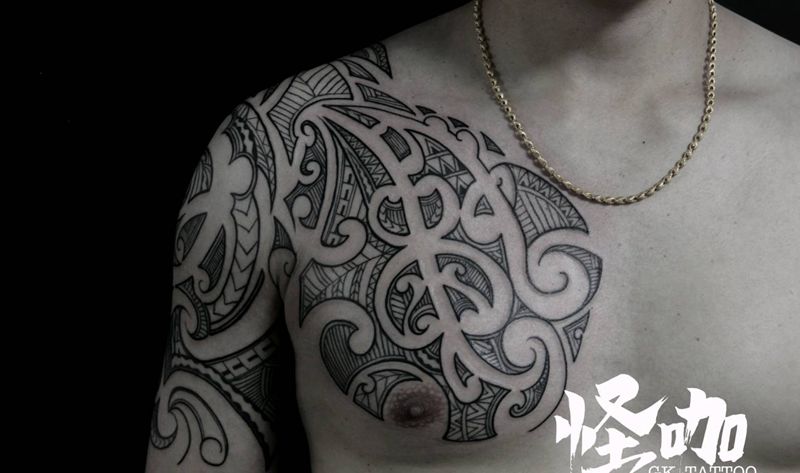 半胛纹身图片