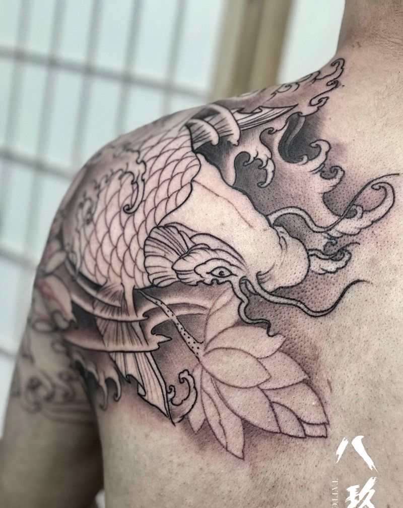 鲤鱼未完待续纹身图片_手臂肩部新传统纹身图案