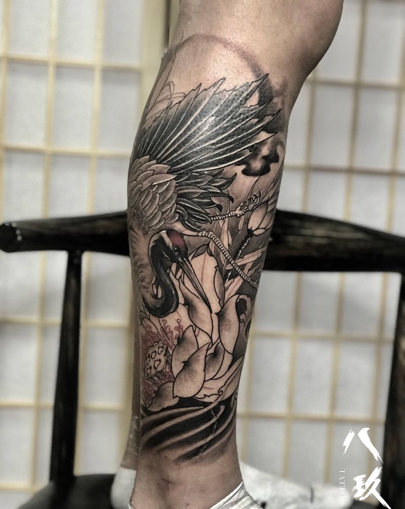 五小时，黑灰结束纹身图片_新传统纹身图案